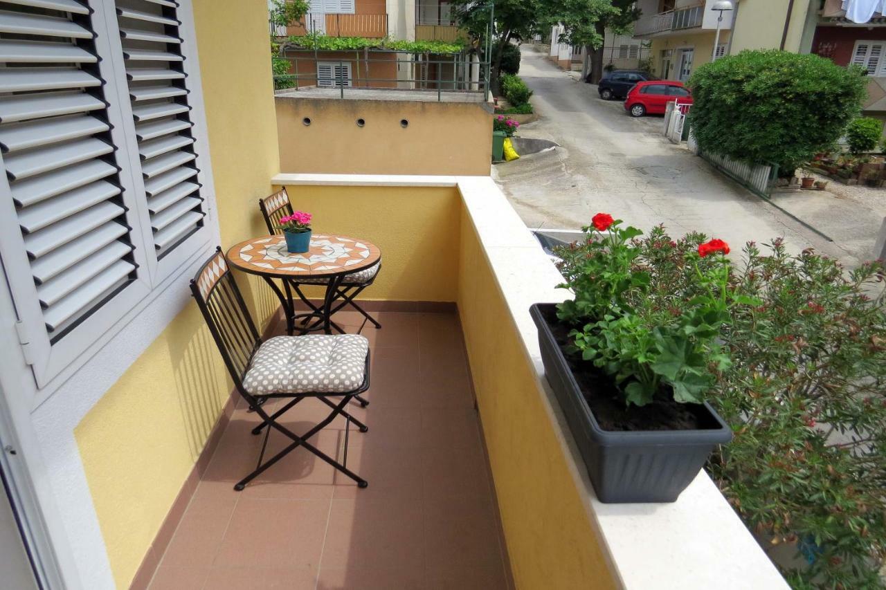 Apartman Jakir Башка-Вода Екстер'єр фото